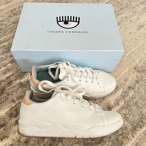 Chiara Ferragni Shoes - Chiara Ferragni Eye Fly Classic Lace Up Sneaker in White